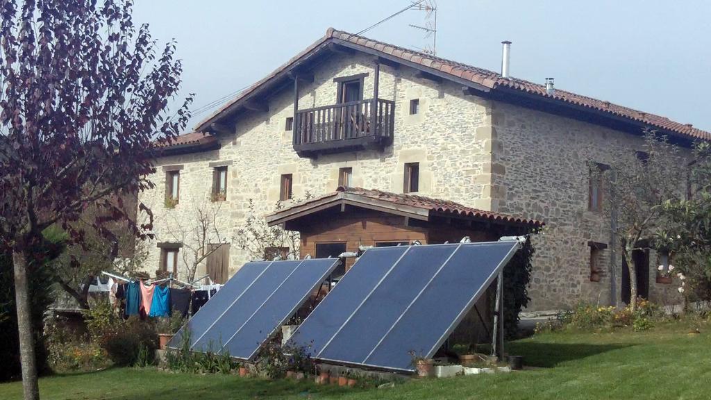 Izpiliku Guest House Acosta Exterior photo